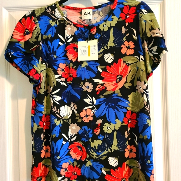 Anne Klein tulip sleeve top - Picture 2 of 7